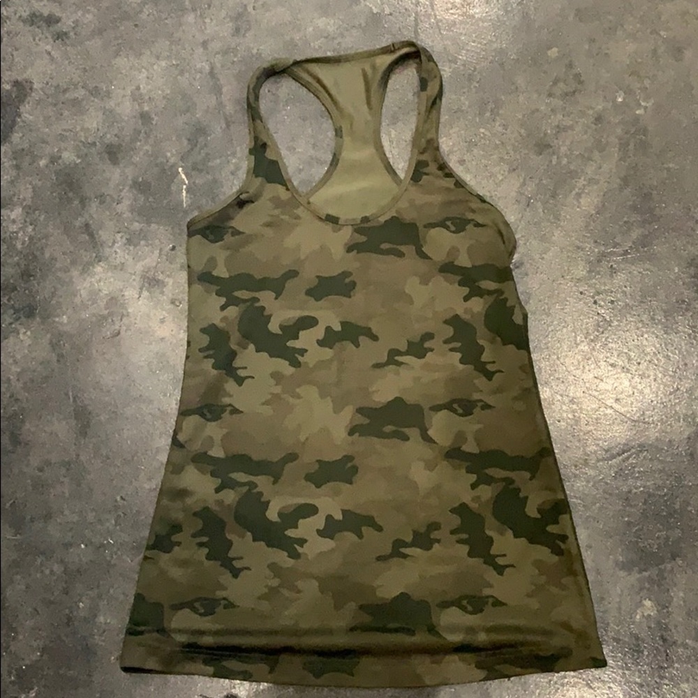 Lululemon tank top